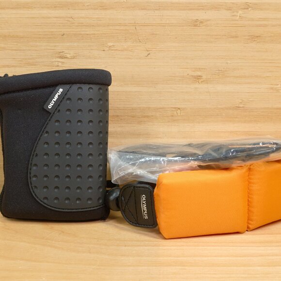 Olympus Tough TG-820 iHS 12MP Digital Camera Black / Waterproof / Tested - Picture 2 of 9